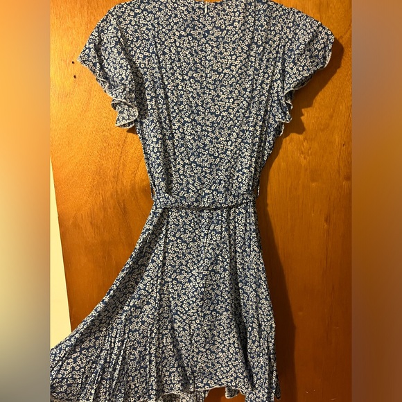 Sundress - Picture 3 of 4